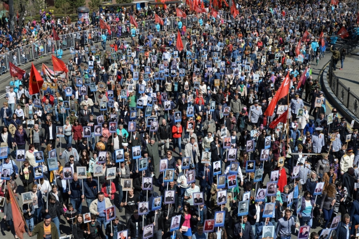 Центр Хабаровска перекроют на время шествия «Бессмертного полка»