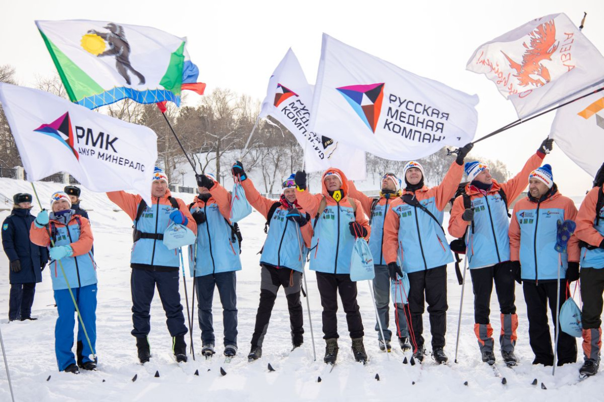 15 лыжников в марафоне «Лёд и пламя» пройдут по льду Амура 400 километров