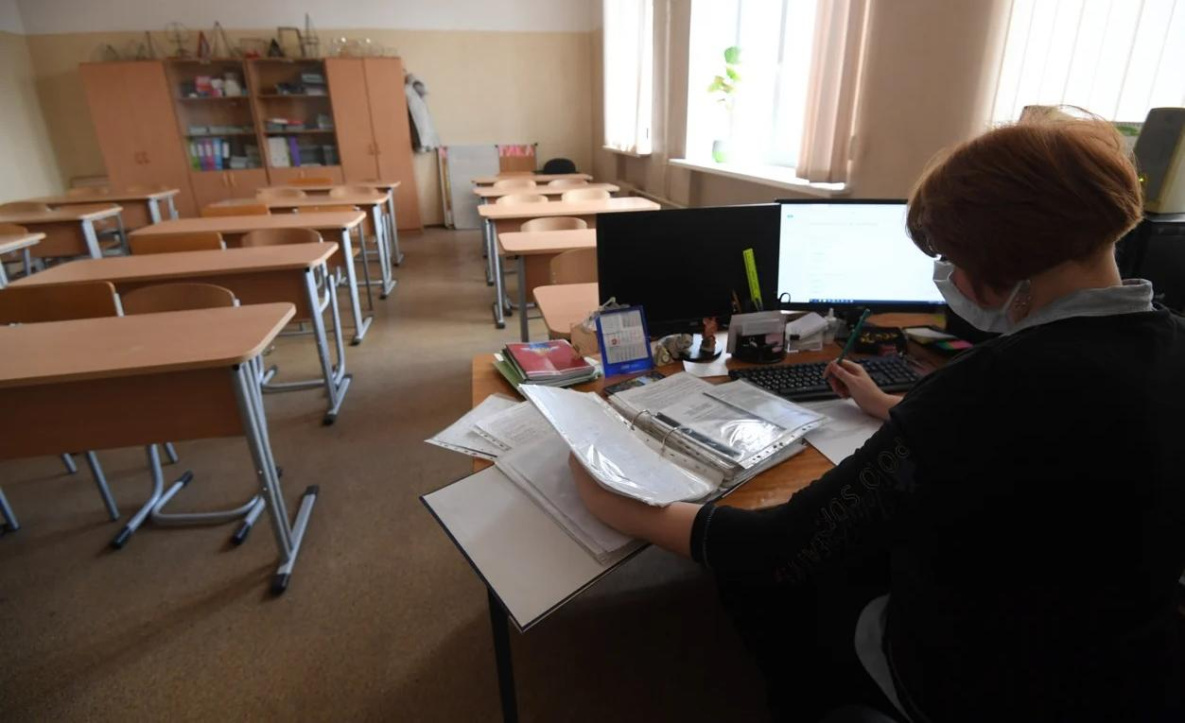 В Хабаровском крае школы уходят на «дистант»