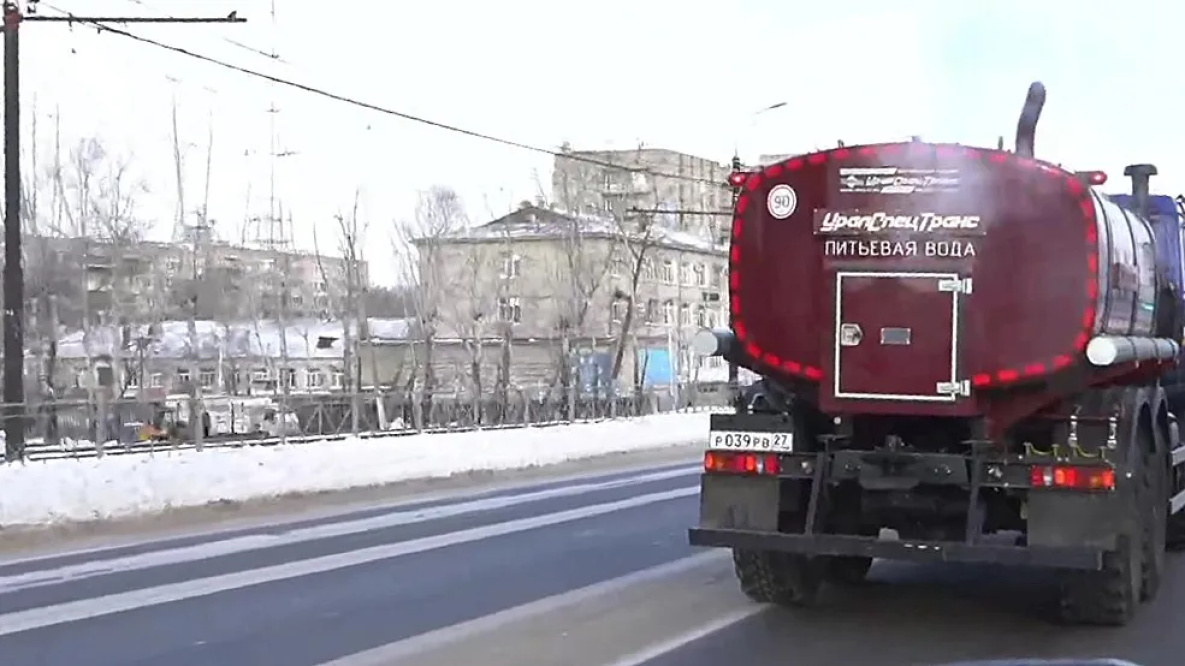 Из Хабаровска через всю страну проедет водовозка для Дебальцево