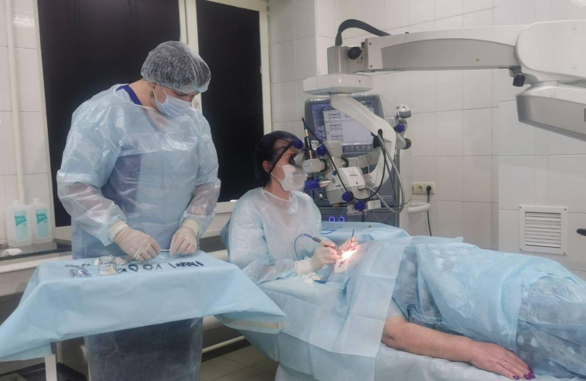Медцентр Хабаровска запланировал 500 операций в год по замене хрусталика глаза