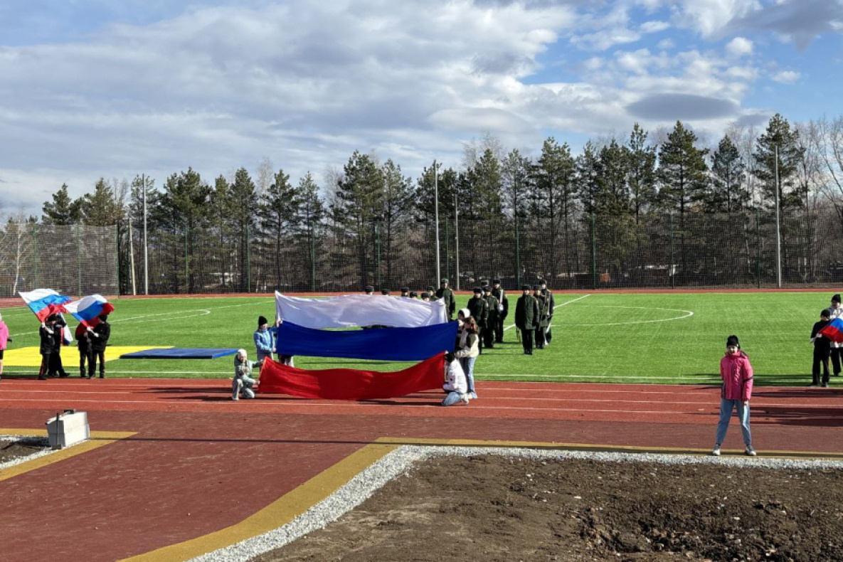Предприниматель подарил Хабаровскому району новый стадион