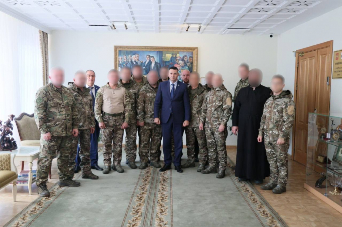 Дмитрий Демешин: «Родная земля всегда будет поддержкой для наших защитников»