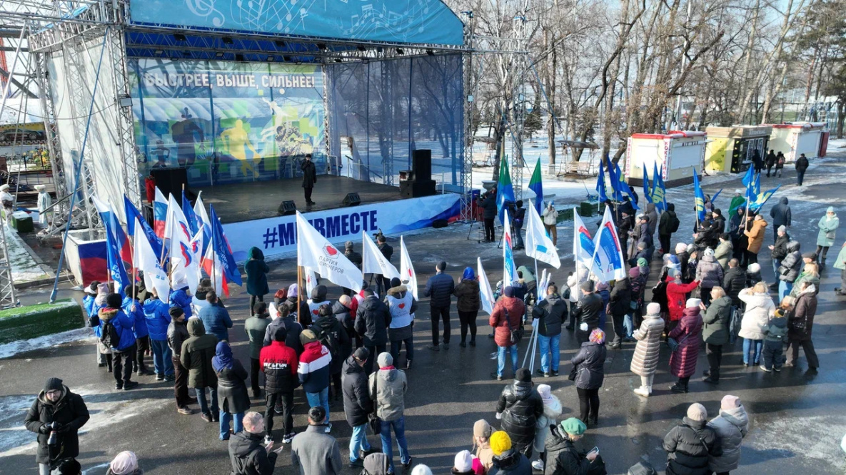 Мы едины: митинг-концерт прошёл в Хабаровске