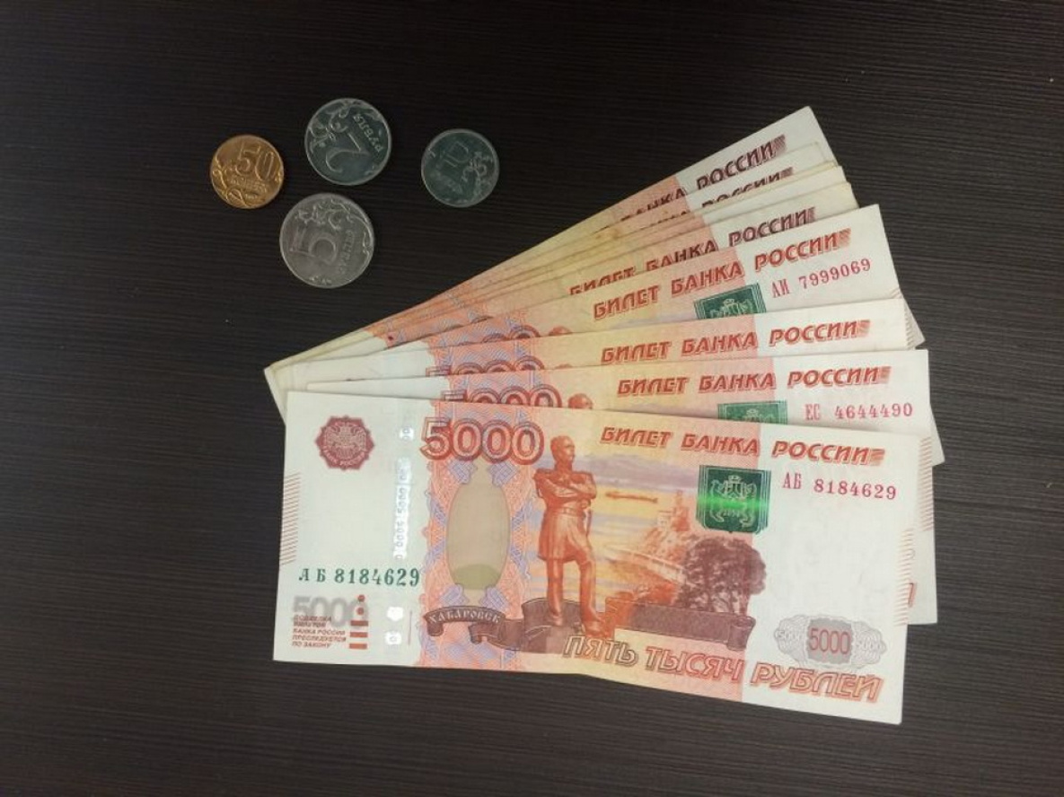 Мэрия Вяземского незаконно выдала молодой семье деньги на третью квартиру