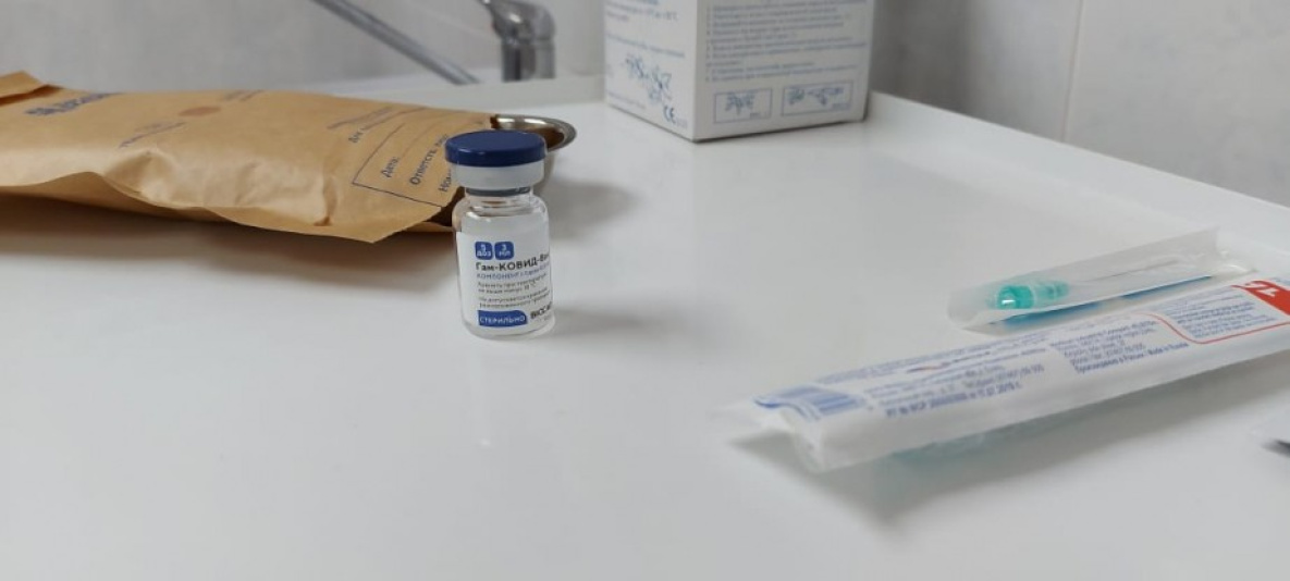 Выездная вакцинация от COVID-19 впервые прошла в Хабаровске