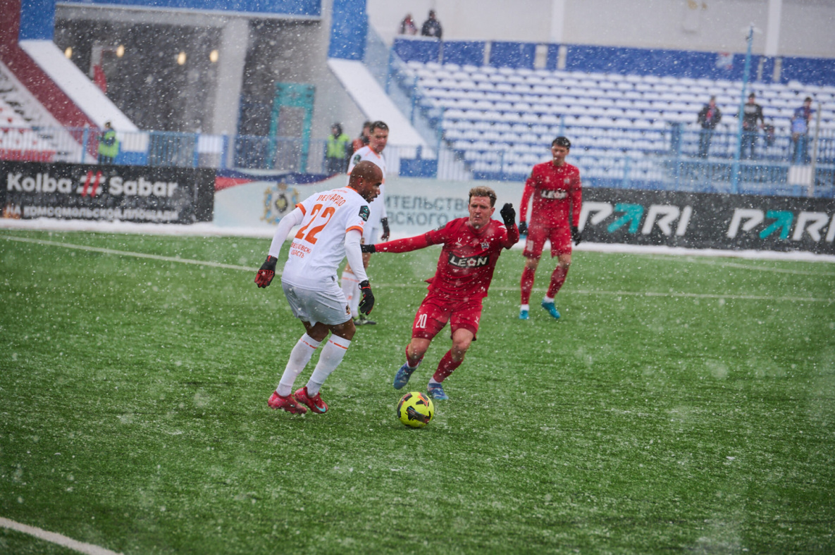 «СКА-Хабаровск» не смог на домашнем стадионе переиграть «Урал» 