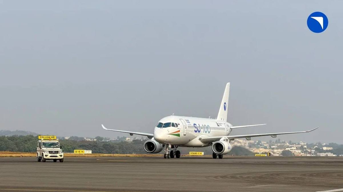 Отечественный «Суперджет-100» совершил перелёт из Подмосковья в Индию