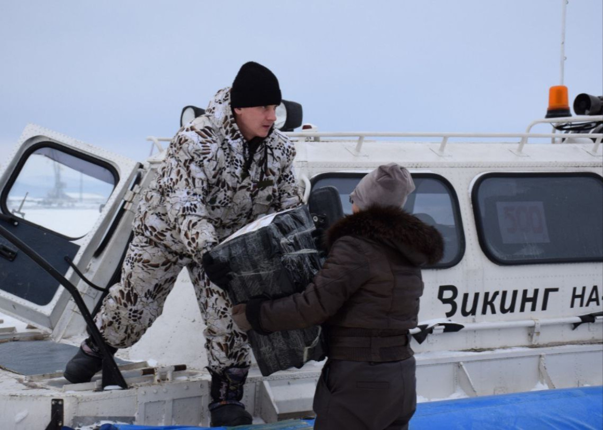 Посылки в зону СВО из Николаевска отправили судами на воздушной подушке