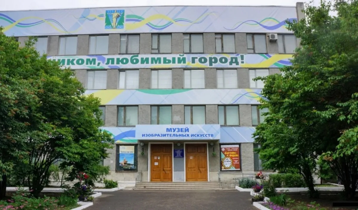 В Комсомольске-на-Амуре на аукционе картин соберут деньги в помощь бойцам СВО
