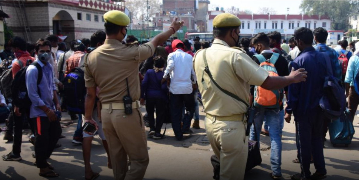 Россиян в Индии выселяют из отелей и обещают побить
