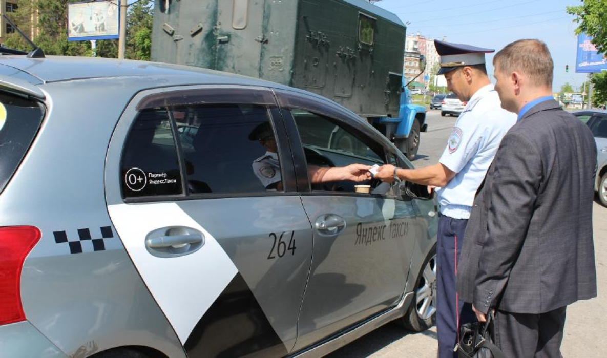 На наших дорогах появились тысячи потенциально опасных такси
