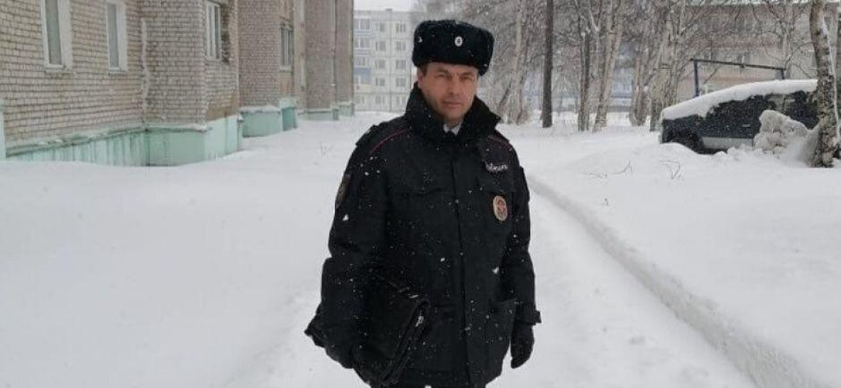 Безоружный участковый в Хабаровском крае обезвредил неадеквата с ножом