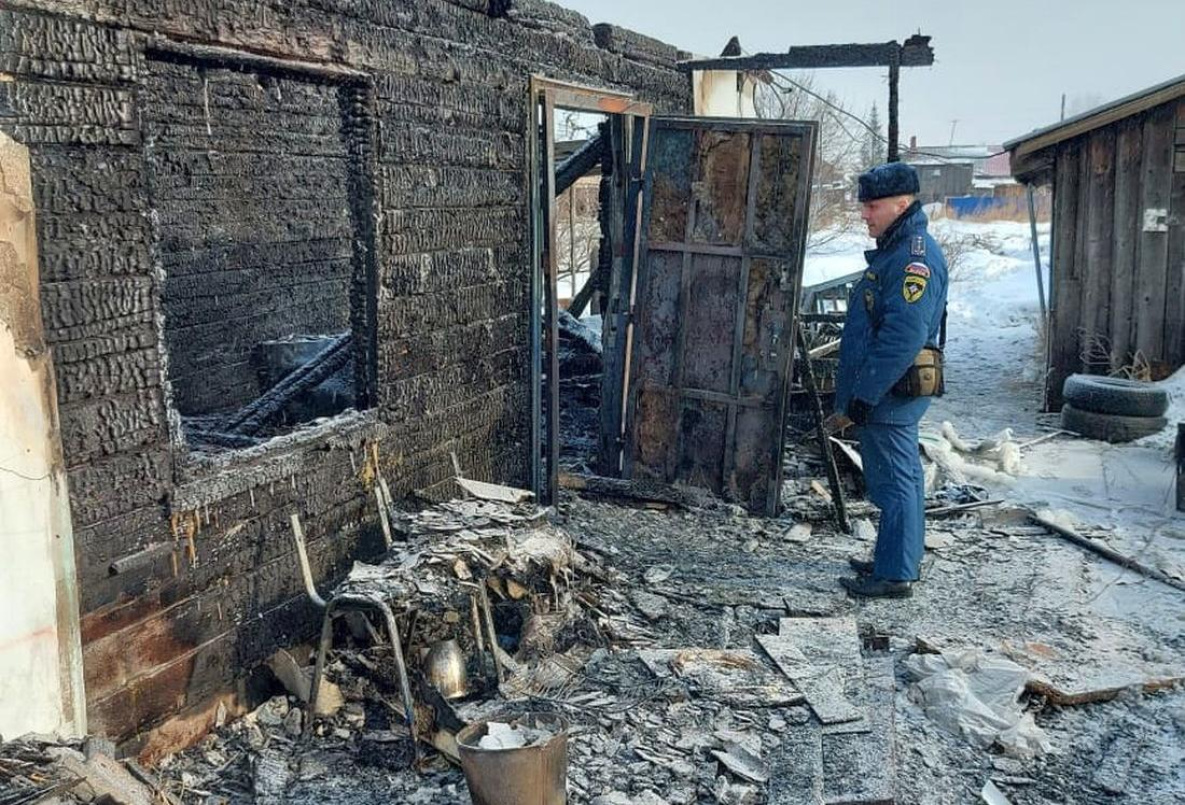 В Хабаровском крае в ночном пожаре в частном доме погиб ребёнок