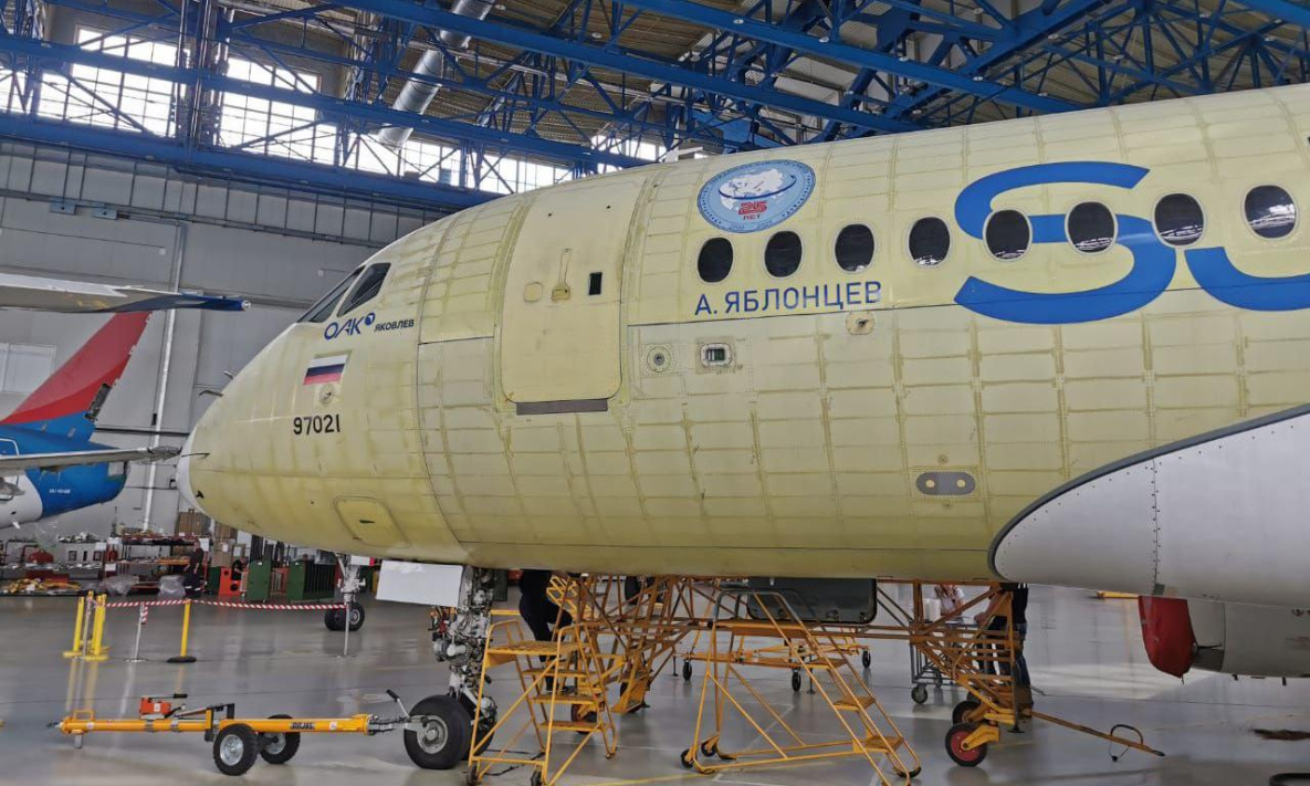 «Яковлев» присвоил опытным «Суперджетам-100» имена основателей компании
