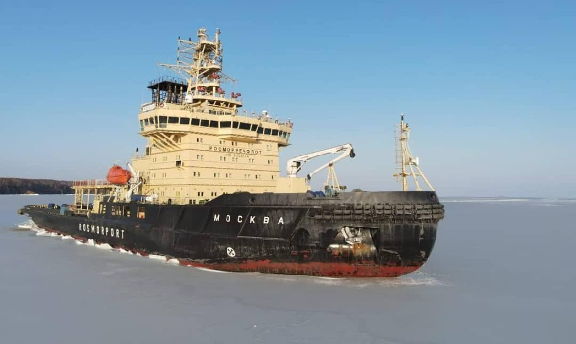 В порту Ванино Хабаровского края удвоили число ледоколов