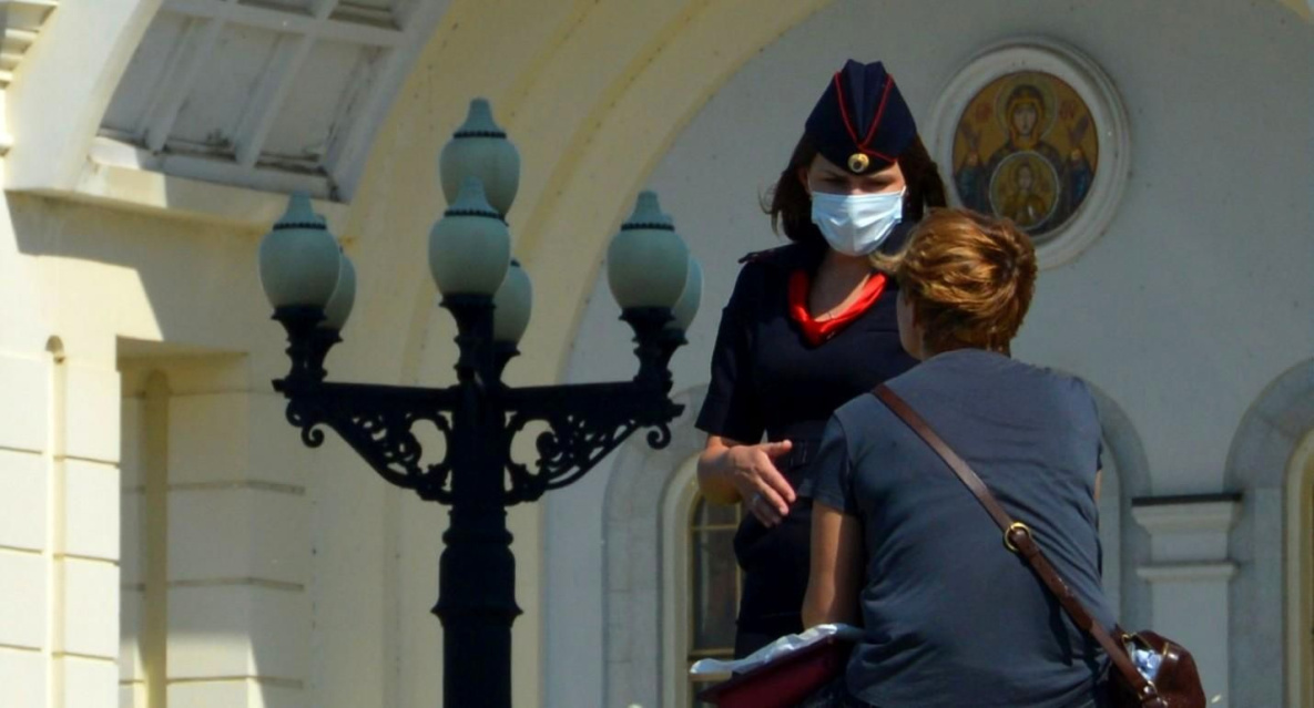Полиция в Хабаровске раздаст митингующим медицинские маски