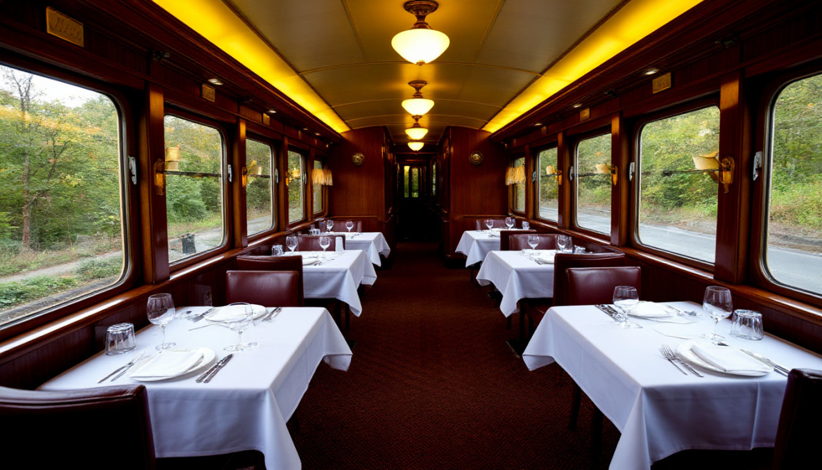Пассажирам поезда «Хабаровск-Чегдомын» теперь будет где поесть