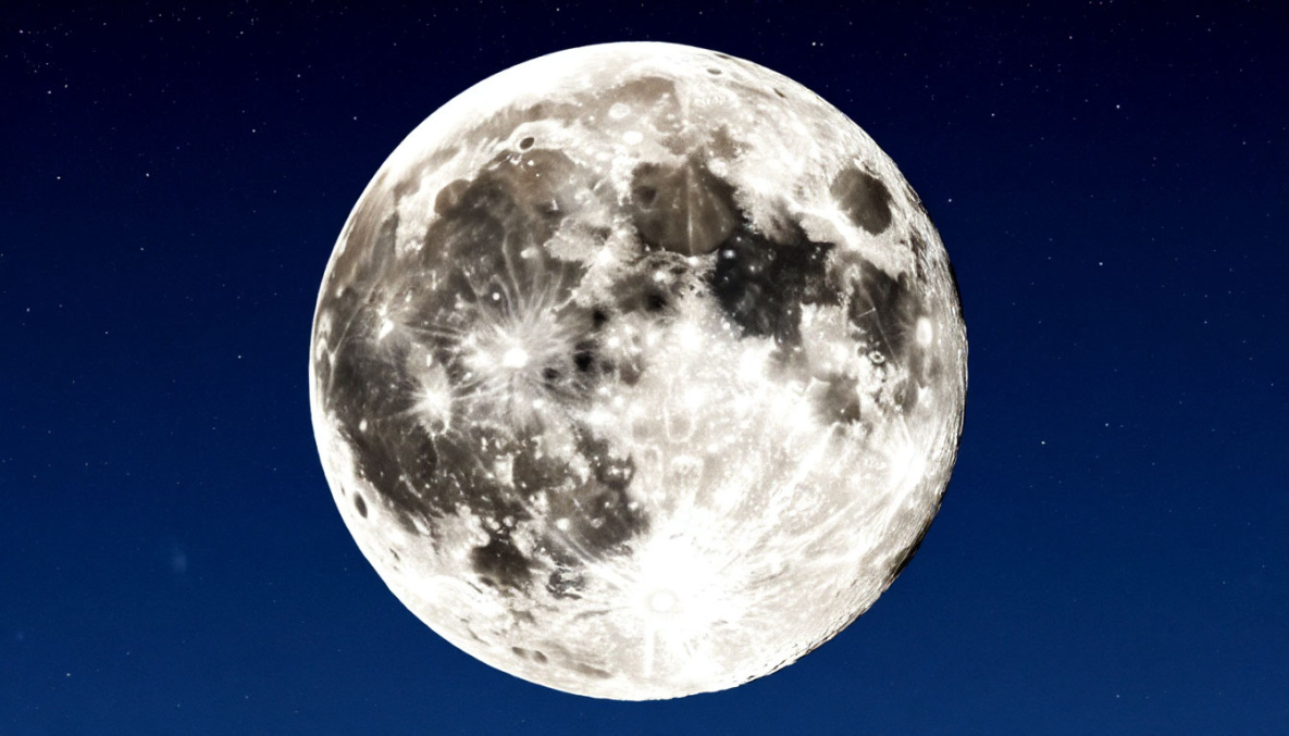 Народные приметы на 18 июля: сегодня нужно показать Луне кошелёк