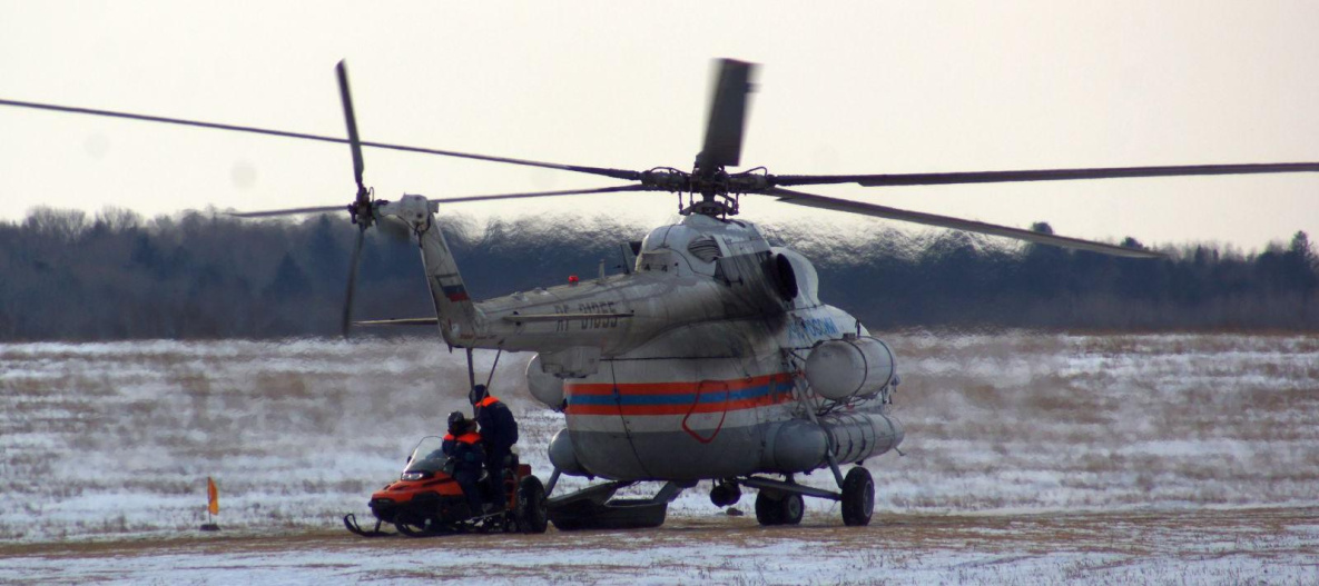 Оперативники МЧС потренировались в минировании озера под Хабаровском