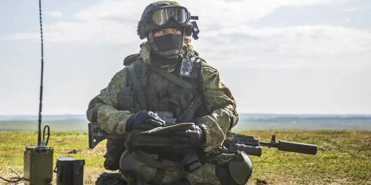 Ефрейтор Артур Хафизов под миномётным огнём восстановил на СВО повреждённую БМП