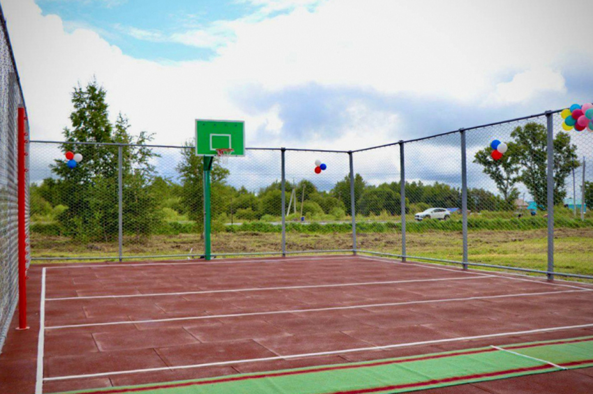 Новую спортплощадку подарил нацпроект селу Дружба в Хабаровском крае