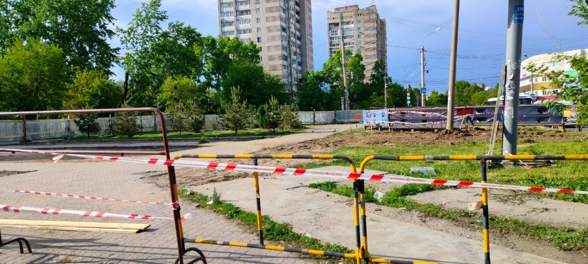 Мишка Тедди в Хабаровске в связи с реконструкцией сквера поменяет место жительства
