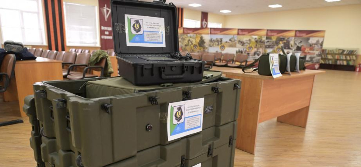 Хабаровский край передал в зону СВО очки ночного видения