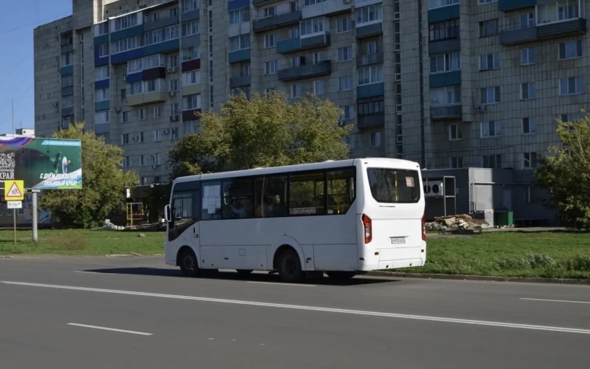 В Комсомольске-на-Амуре автобусным маршрутам № 8 и 12 найдут новых перевозчиков