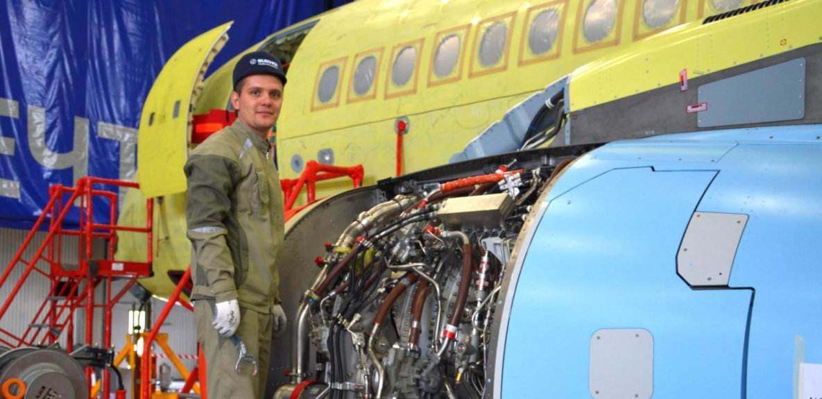 Авиазавод в Комсомольске пошел на третью сотню «Суперджетов»