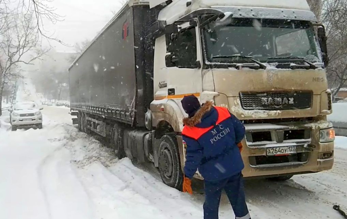 Дорогу Хабаровск – Комсомольск – Лидога – Ванино закрыли для всех машин