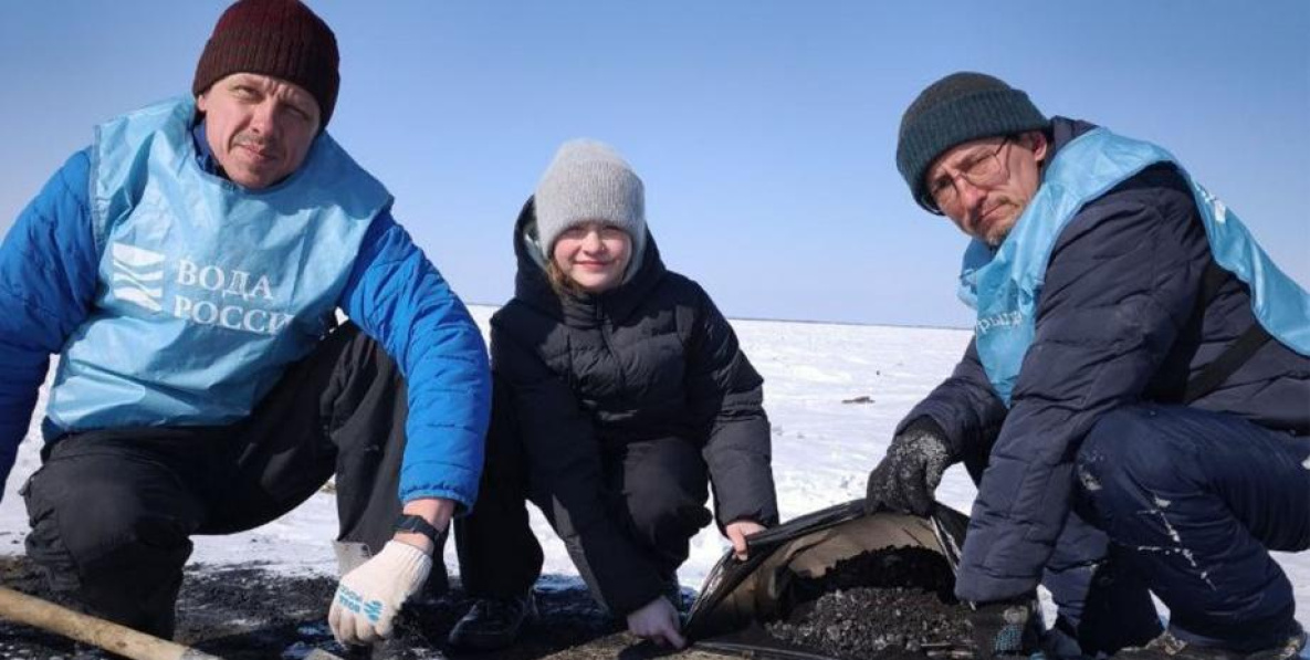 Хабаровские волонтёры первыми в 2026 году в ДФО открыли акцию «Вода России»