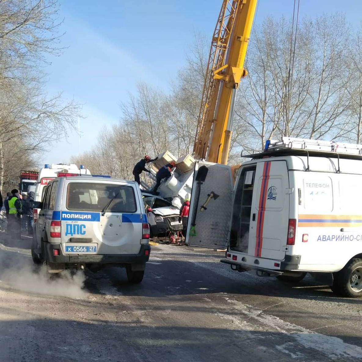 В Комсомольске трансформатор упал на «скорую помощь»