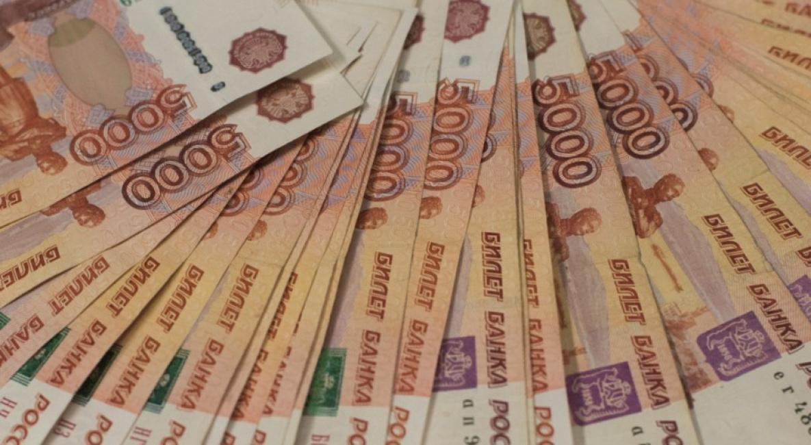 В Хабаровском крае операционистка украла у клиентов 4 млн рублей
