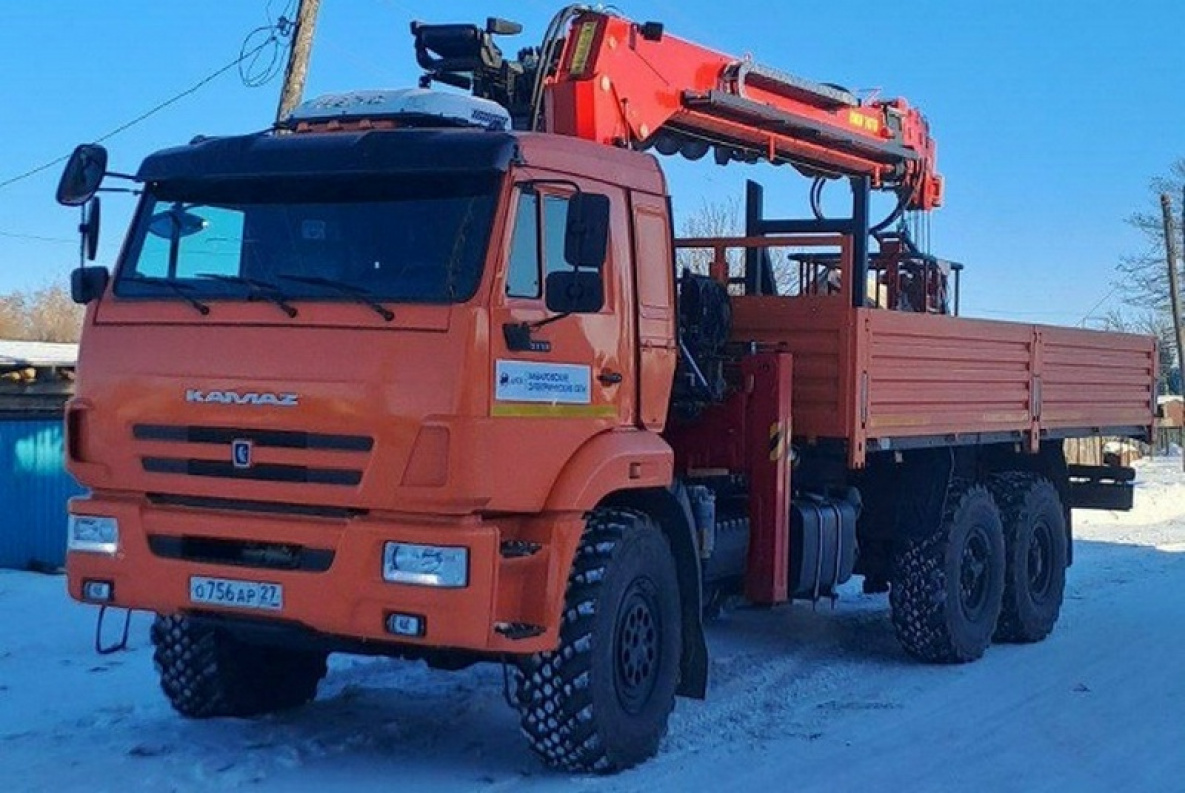 Энергетики из Нанайского района пополнили автопарк новой спецтехникой