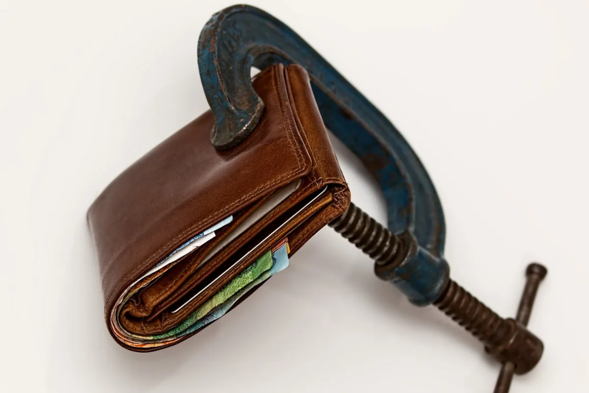 Деятельность «чёрных кредиторов» пресекли в Хабаровском крае