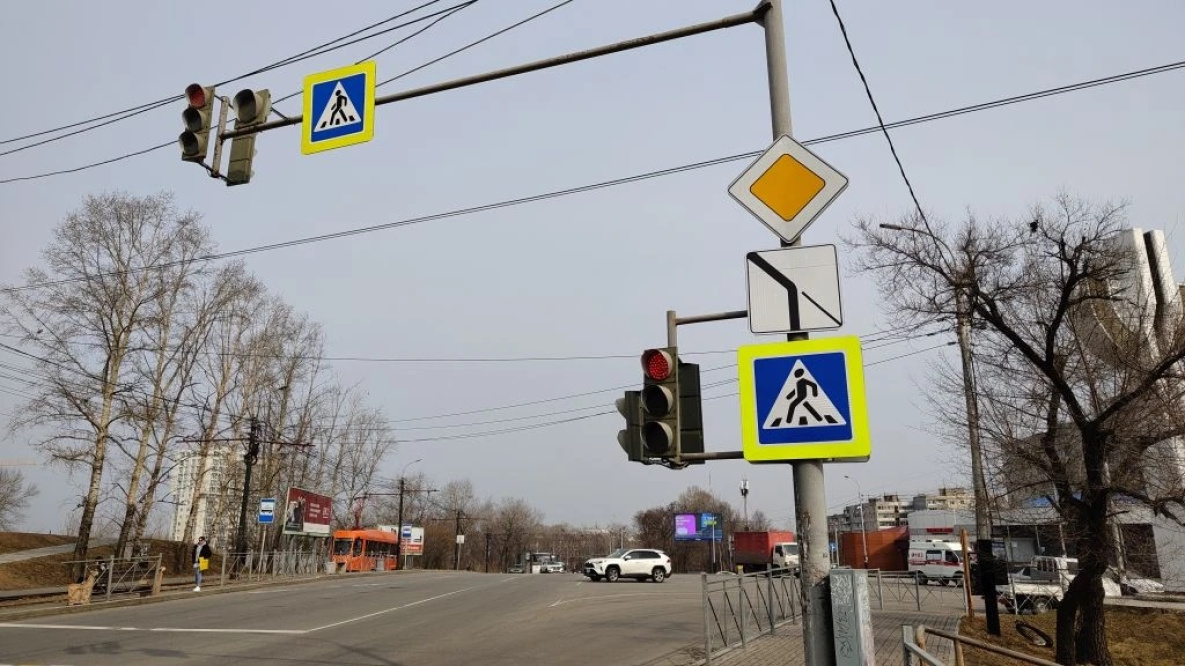 Новые светофоры появятся на улицах Хабаровска