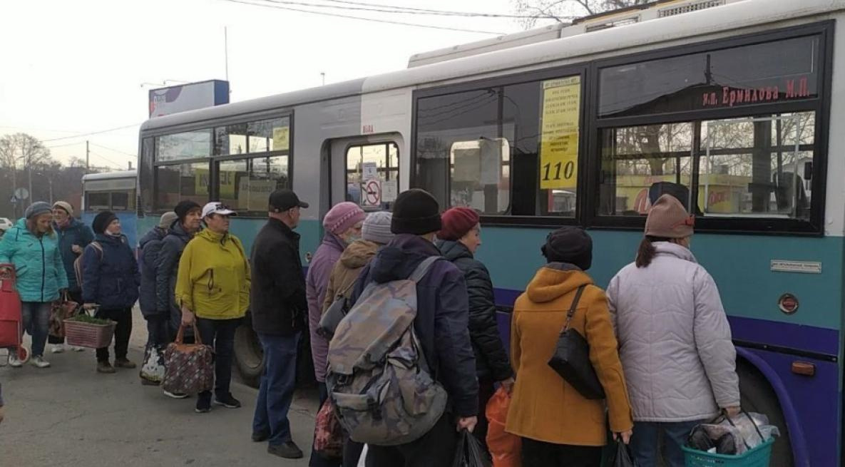 В Хабаровском крае сократили количество дачных автобусных маршрутов