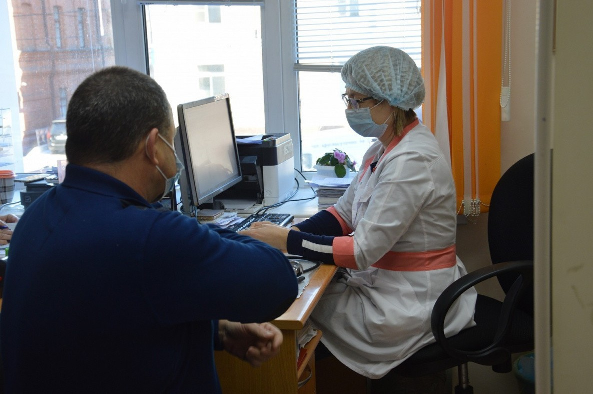 Хабаровчанам проверят иммунитет после вакцинации «ЭпиВакКороной»