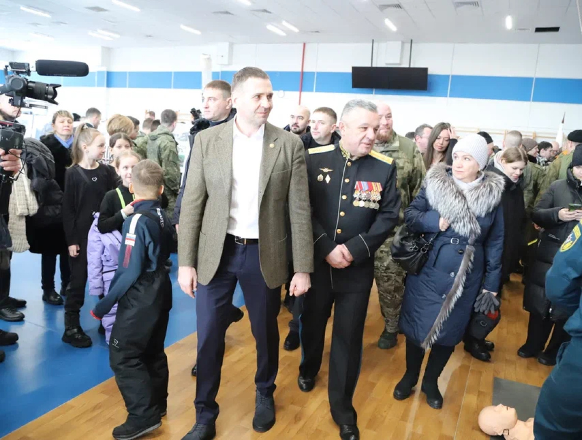 Губернатор Демешин на форуме «Защитник Отечества»: Героев СВО поддержим во всём