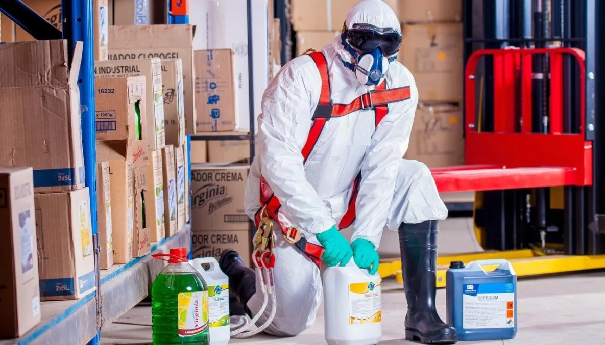 Обработку центра Хабаровска от клещей начнут с 22 апреля