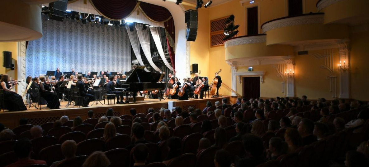 Дальневосточный симфонический оркестр определился с новым дирижёром