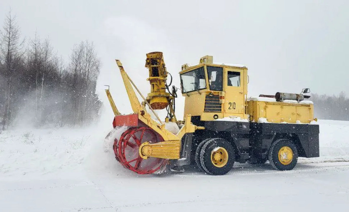 Аэропорты в Хабаровском крае закрывают из-за циклона