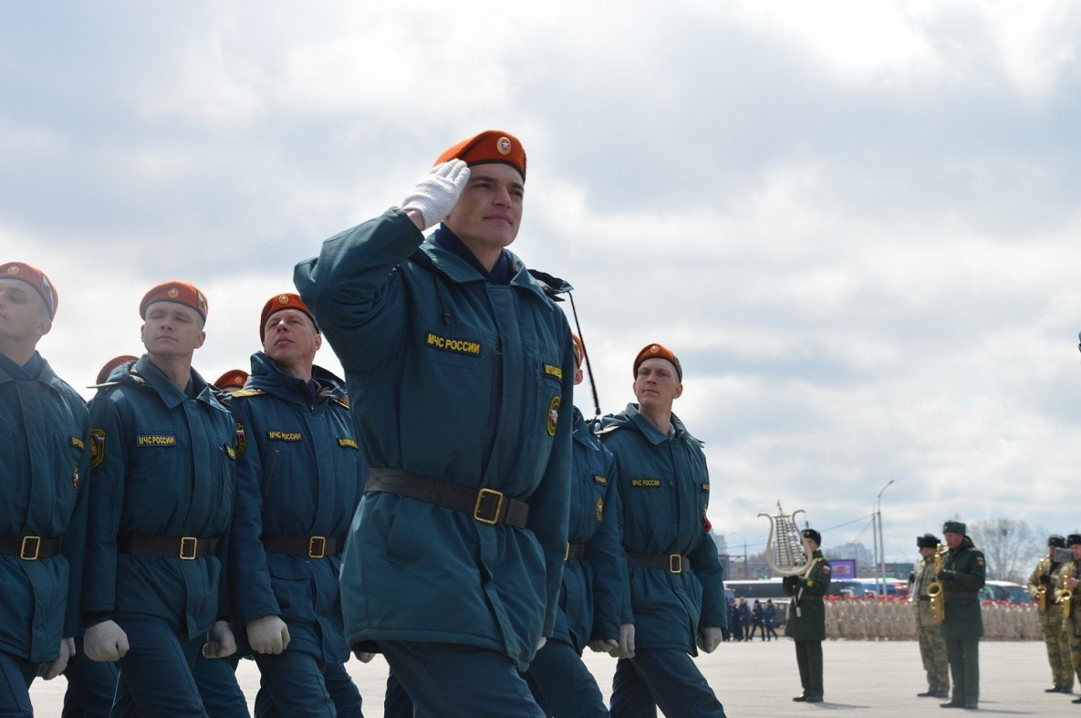 В Хабаровске 5 и 7 мая изменится движение из-за репетиций парада Победы