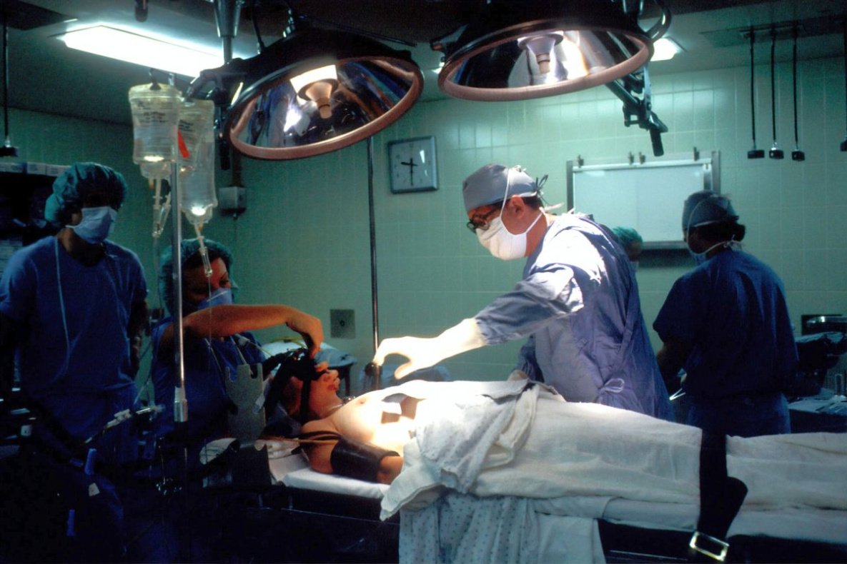 В Хабаровске операцию на открытом сердце впервые выполнили «в четыре руки»