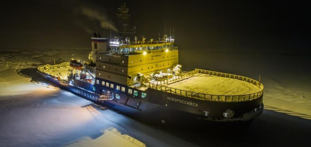 Ледокол «Новороссийск» обеспечит проводку судов в Татарском проливе