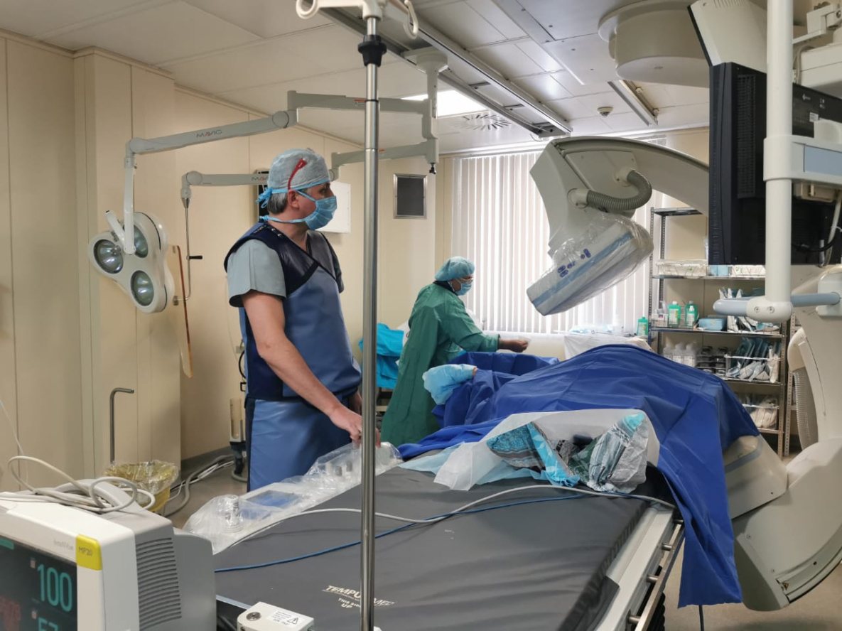 Хабаровские хирурги провели уникальную операцию на сердце