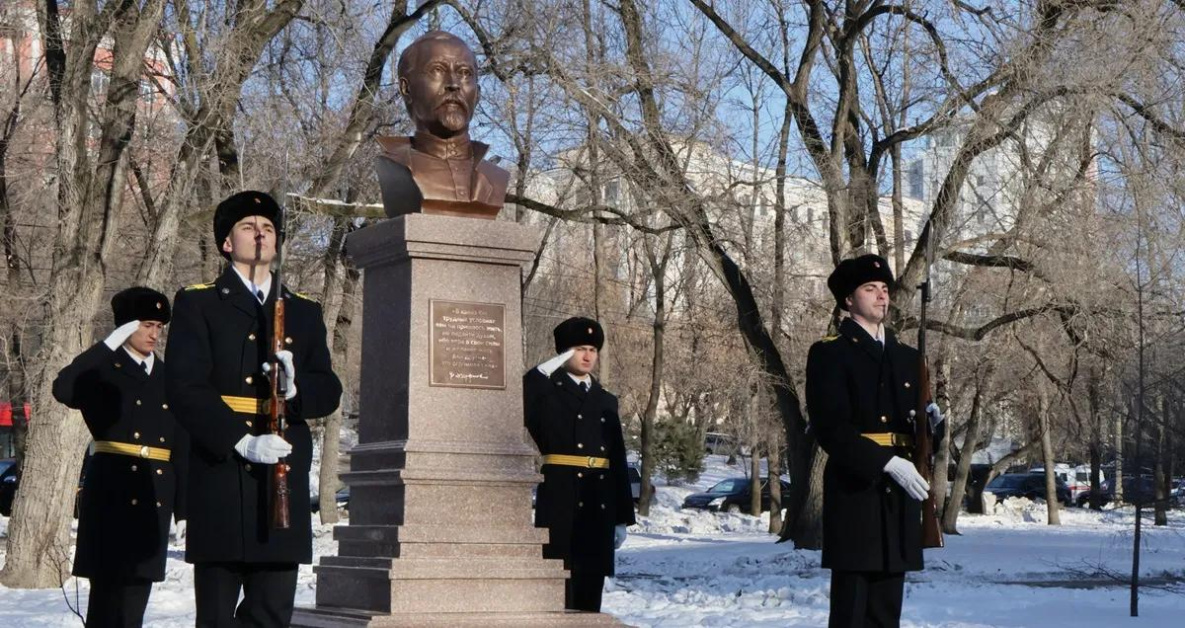 В Хабаровске открыли памятник  Дзержинскому