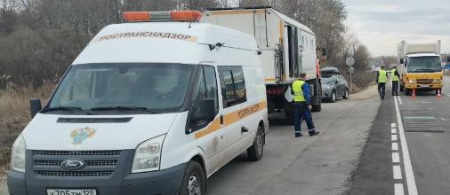 Мобильные пункты весового контроля вышли на защиту дорог Хабаровского края