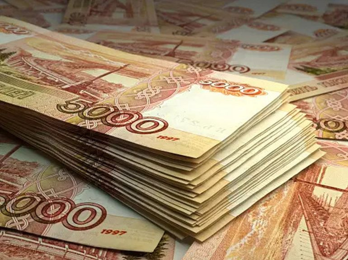 Владимир Путин поручил к 2030 году повысить МРОТ до 35 тысяч рублей